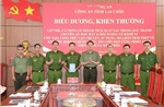 Khen thưởng lực lượng phá chuyên án chế tạo, mua bán vũ khí trái phép liên tỉnh