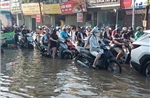 Còn nhiều điểm úng ngập ở khu vực nội đô Hà Nội