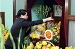 Chủ tịch nước Lương Cường dâng hương tưởng niệm Chủ tịch Hồ Chí Minh