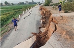 Tây Ninh: Tuyến đường ven sông Lò Gạch bị sạt lở nghiêm trọng