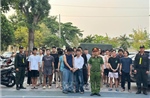 Quan hệ nghệ sỹ - người hâm mộ: Tính hai mặt trong thời đại số