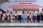 Mượn sách giáo khoa miễn phí, viết tiếp ước mơ đến trường