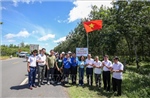 Dựng 'Tuyến đường cờ Tổ quốc', tiếp sức học sinh khó khăn