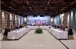 Tổng thống Ukraine sẽ thành lập nhóm đàm phán thường trực với Nga
