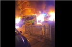 Video xe cứu thương tình nguyện của người Do Thái bị đốt ở London