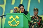 Tổng thống Tanzania chỉ đạo tiết kiệm nhiên liệu ngay trong lễ nhậm chức