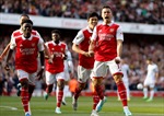 Crystal Palace giúp Arsenal xua tan nỗi buồn Europa League