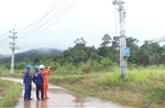 Công ty Điện lực Quảng Ngãi đáp ứng nhu cầu sử dụng điện ngày càng tăng của phía bạn Lào