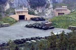 Mỹ xây bệnh viện ngầm trong hang núi khi NATO tăng cường áp sát biên giới Nga