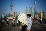 Nắng nóng ‘thiêu đốt’ miền nam Trung Quốc, gây áp lực lên mạng lưới điện