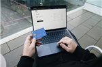 Trang web ảo giúp người trẻ Hàn Quốc kiềm chế cơn 'nghiện' mua sắm