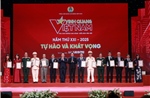 Vietnam Airlines được vinh danh tại chương trình Vinh quang Việt Nam 2025
