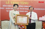 Quán quân cuộc thi âm nhạc quốc tế Intervision Đức Phúc vinh dự nhận bằng khen của Thủ tướng chính phủ 