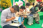 Kết nối cộng đồng, phát triển văn hoá đọc qua các gian hàng sách tại Hội chợ mùa Thu 2025