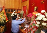 Thủ tướng dâng hương tưởng niệm Chủ tịch Hồ Chí Minh và các Anh hùng liệt sĩ 