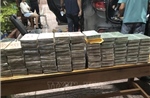 Bắt giữ vụ vận chuyển 100 bánh heroin từ Lào vào Việt Nam