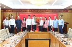 Trao quyết định của Ban Bí thư về điều động, phân công Phó Bí thư chuyên trách Đảng ủy MTTQ, các đoàn thể Trung ương
