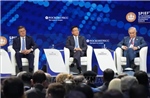 Phó Thủ tướng Lê Thành Long tham dự Phiên khai mạc Diễn đàn Kinh tế Quốc tế Saint Petersburg