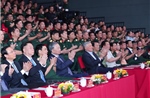 Tổng Bí thư Tô Lâm dự giao lưu nghệ thuật &#39;Khắc ghi lời Bác - vang nhịp quân hành&#39;