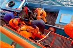 Indonesia giải cứu hơn 100 người trong vụ cháy phà ngoài khơi đảo Bali