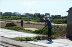 Diêm dân Thanh Hóa mặn mòi mưu sinh giữa trời nắng nóng