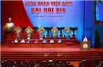 Thủ tướng dự phiên thảo luận với các đại biểu dự Đại hội XIV Công đoàn Việt Nam