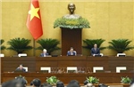 Quốc hội họp nghe trình bày tờ trình về 2 dự án luật