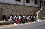 EU ủng hộ hồi hương trẻ vị thành niên di cư từ Ceuta về Maroc