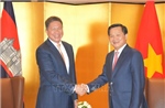 Phó Thủ tướng Lê Minh Khái tiếp xúc song phương Phó Thủ tướng Campuchia và Phó Thủ tướng Singapore