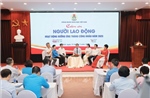 Tôn vinh người lao động tiêu biểu trong các trường học