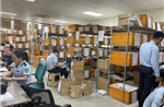 Cao điểm chống buôn lậu: Phạt doanh nghiệp kinh doanh hơn 4.000 pin điện thoại nhập lậu