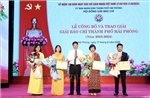Trao thưởng cho các tác giả có tác phẩm báo chí xuất sắc