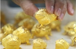 Giá vàng thế giới giảm 1% sau báo cáo việc làm vượt kỳ vọng của Mỹ