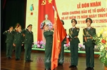 Nhà xuất bản Quân đội nhân dân đón nhận Huân chương Bảo vệ Tổ quốc hạng Ba