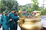 Thầm lặng chăm lo phần mộ các anh hùng, liệt sỹ