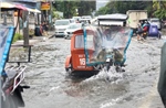 Hàng nghìn người Philippines sơ tán do lũ lụt sau bão Wipha