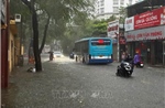 Hà Nội: Khuyến cáo người dân hạn chế di chuyển qua các điểm úng ngập