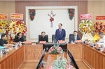 Phó Chủ tịch Quốc hội Trần Quang Phương chúc mừng Giáng sinh tại Tòa Giám mục Giáo phận Cần Thơ