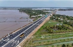 Ngày đầu thông xe cao tốc Cần Thơ - Cà Mau: Đường thông thoáng