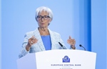 Chủ tịch ECB cam kết kiểm soát lạm phát