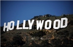 Mỹ: Giới biên kịch đạt thỏa thuận lịch sử với các hãng phim Hollywood