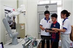 Điều chỉnh chương trình đào tạo nhân lực chất lượng cao lĩnh vực công nghệ chiến lược
