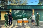 Phát hiện một bè mảng vận chuyển lượng lớn thực phẩm không rõ nguồn gốc