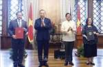 Tổng Bí thư, Chủ tịch nước Tô Lâm và Tổng thống Philippines chứng kiến trao văn kiện hợp tác giữa hai nước