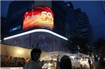 Hình ảnh kỷ niệm 50 năm Thành phố mang tên Bác được trình chiếu tại trung tâm Seoul