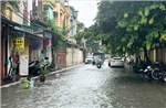 Bão số 4 tiếp tục đổi hướng, ít khả năng gây gió mạnh trên đất liền