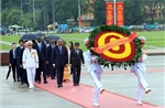 Chủ tịch Quốc hội Côte d’Ivoire viếng Chủ tịch Hồ Chí Minh và tưởng niệm các Anh hùng liệt sĩ