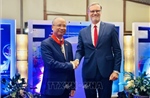 Trao Huân chương Bắc đẩu Bội tinh của Pháp tặng Đại sứ Đinh Toàn Thắng