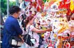 Rộn ràng sắc Trung thu, đồ chơi truyền thống lên kệ sớm