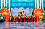 Khánh thành tượng đài Bác Hồ và trung tâm chỉ huy mới của Công an TP Hà Nội